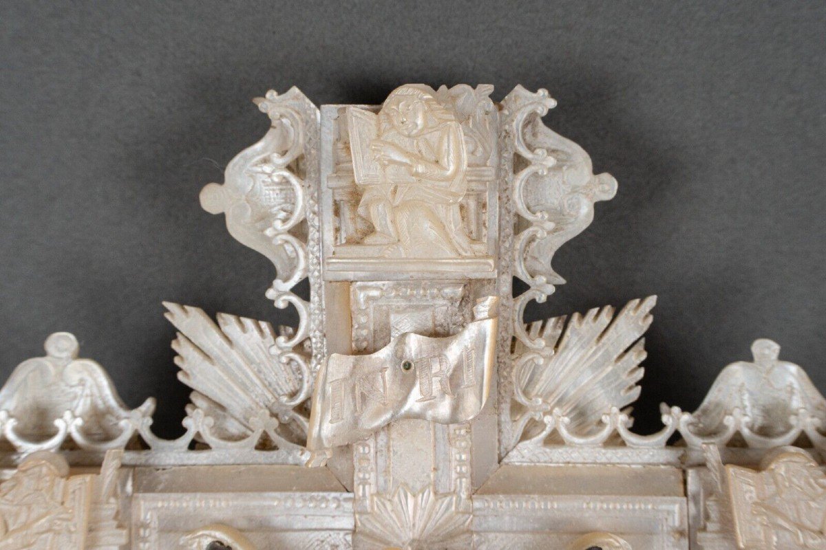 19th Century Mother-of-pearl Crucifix With Characters On The Cross And Biblical Scenes-photo-5