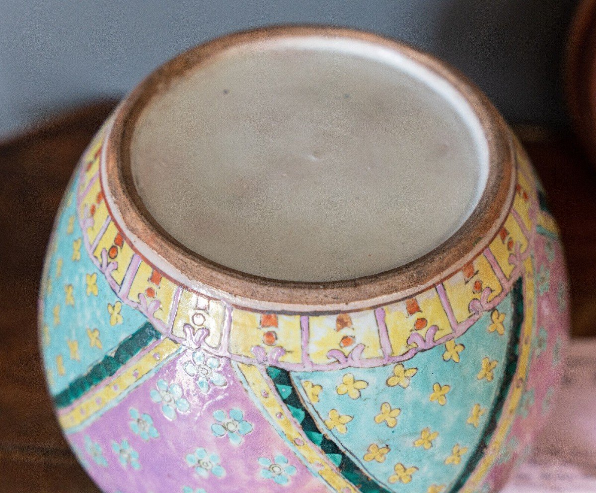 Covered Ginger Pot Porcelain China Wooden Support 20th Century Floral Decor-photo-7