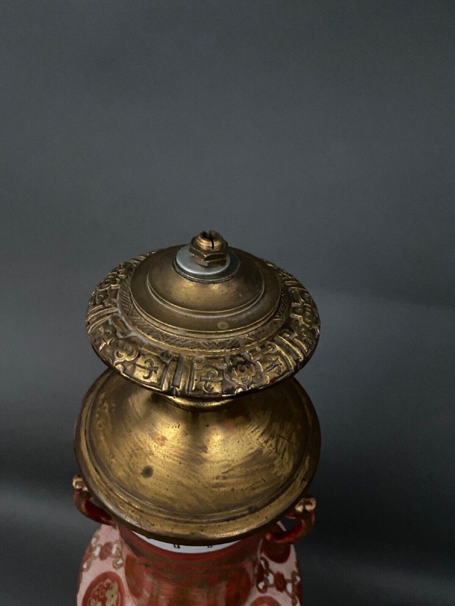 Pied de lampe en porcelaine Japon XIXe ornementé de bronze et d'oiseaux-photo-1
