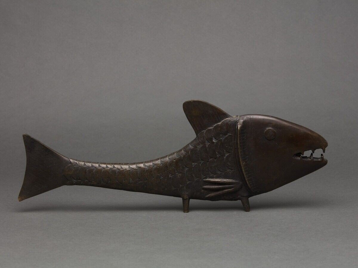 Bronze Carp From Japan, Early 20th Century, Chocolate Patina-photo-2
