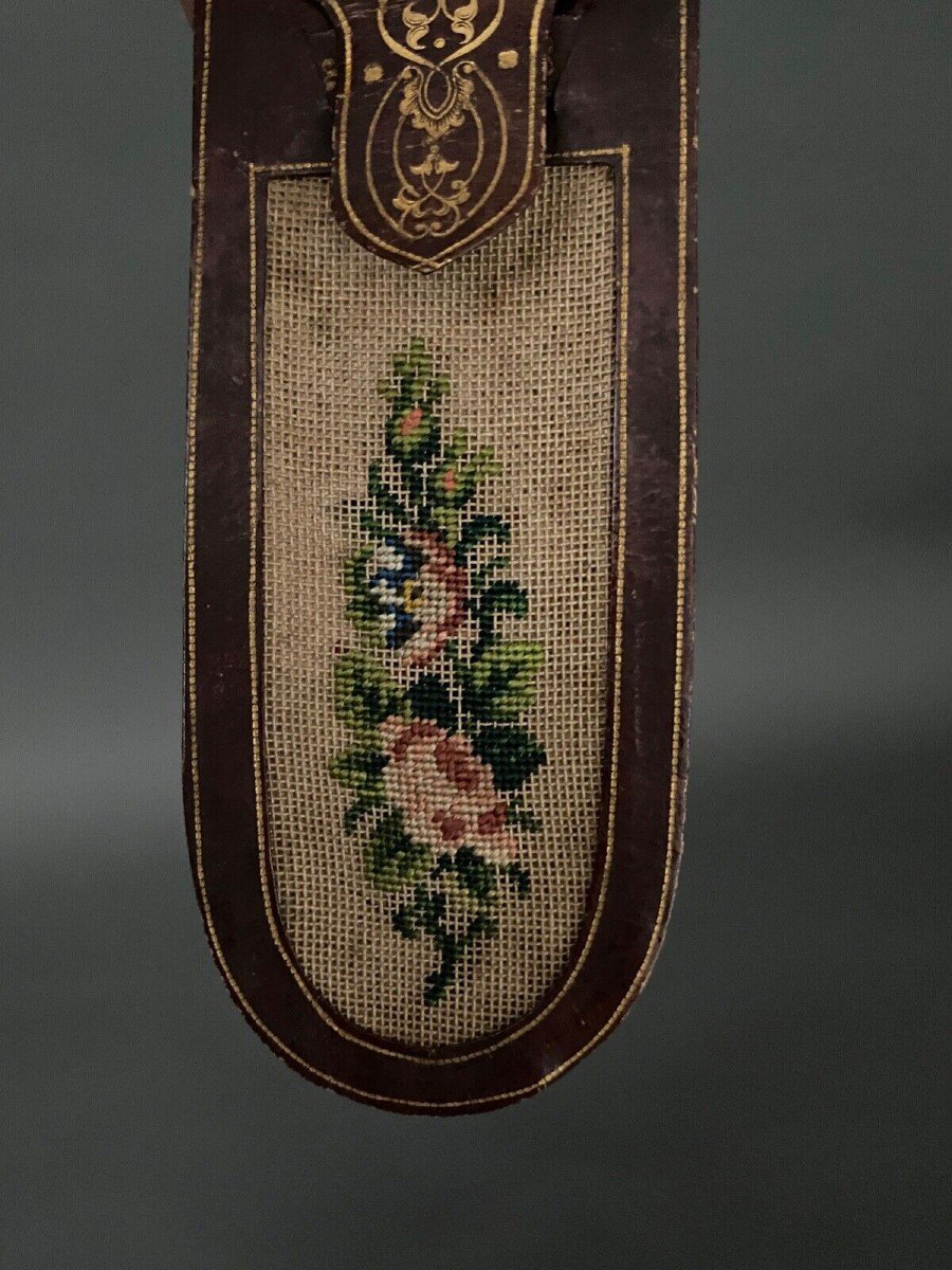 Rare Iron-stamped Leather Message Case With Floral Decoration, Late 18th Century-photo-1