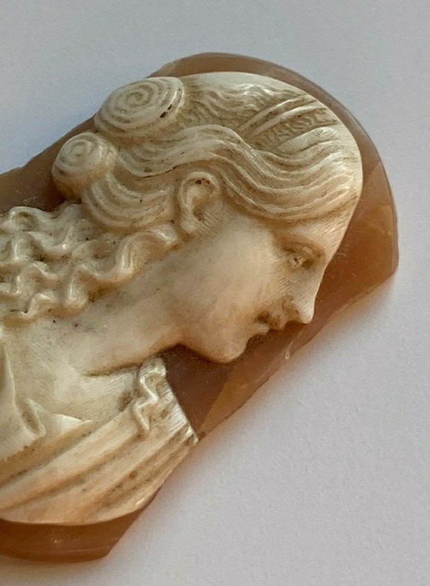 Cameo From The 18th Century, Antique Profile Of A Woman In Agate-photo-5
