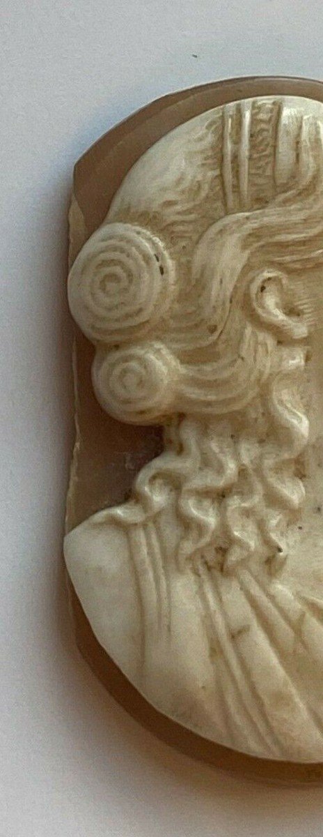 Cameo From The 18th Century, Antique Profile Of A Woman In Agate-photo-7