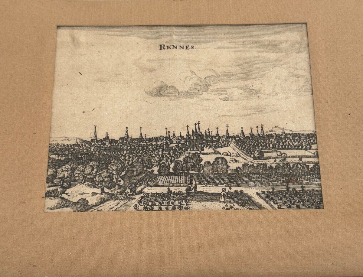 Deux gravures du XVIIIe représentant Rennes dans cadre baguette-photo-1
