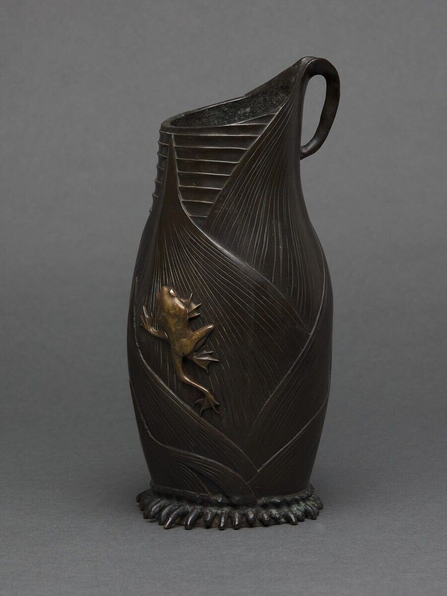 Japanese Bronze Pitcher With Chocolate Patina Frog In The Round 19th Century