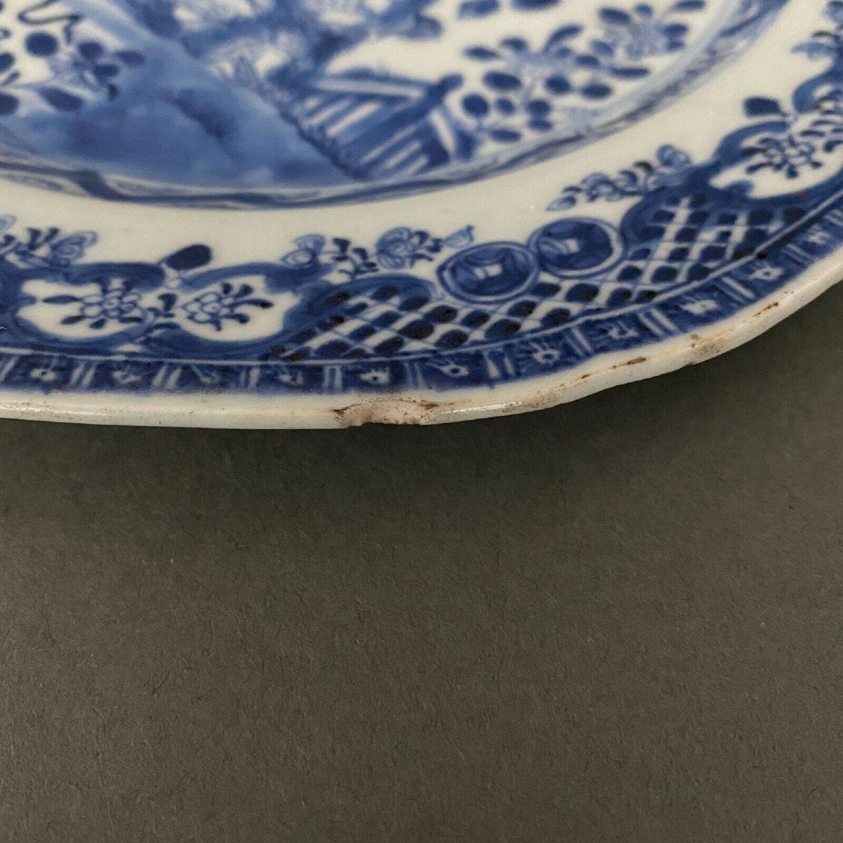 Assiette bleu de Chine XIXe décor de papillons-photo-2