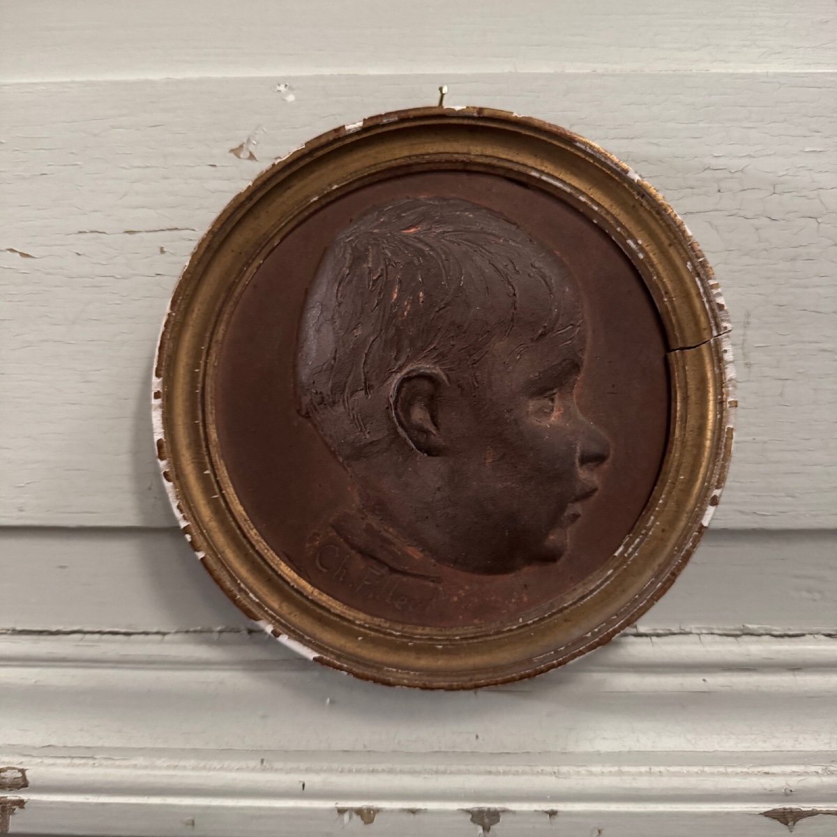 Terracotta Medallion By Charles Filleul, Profile Of A Young Boy, 20th Century-photo-4