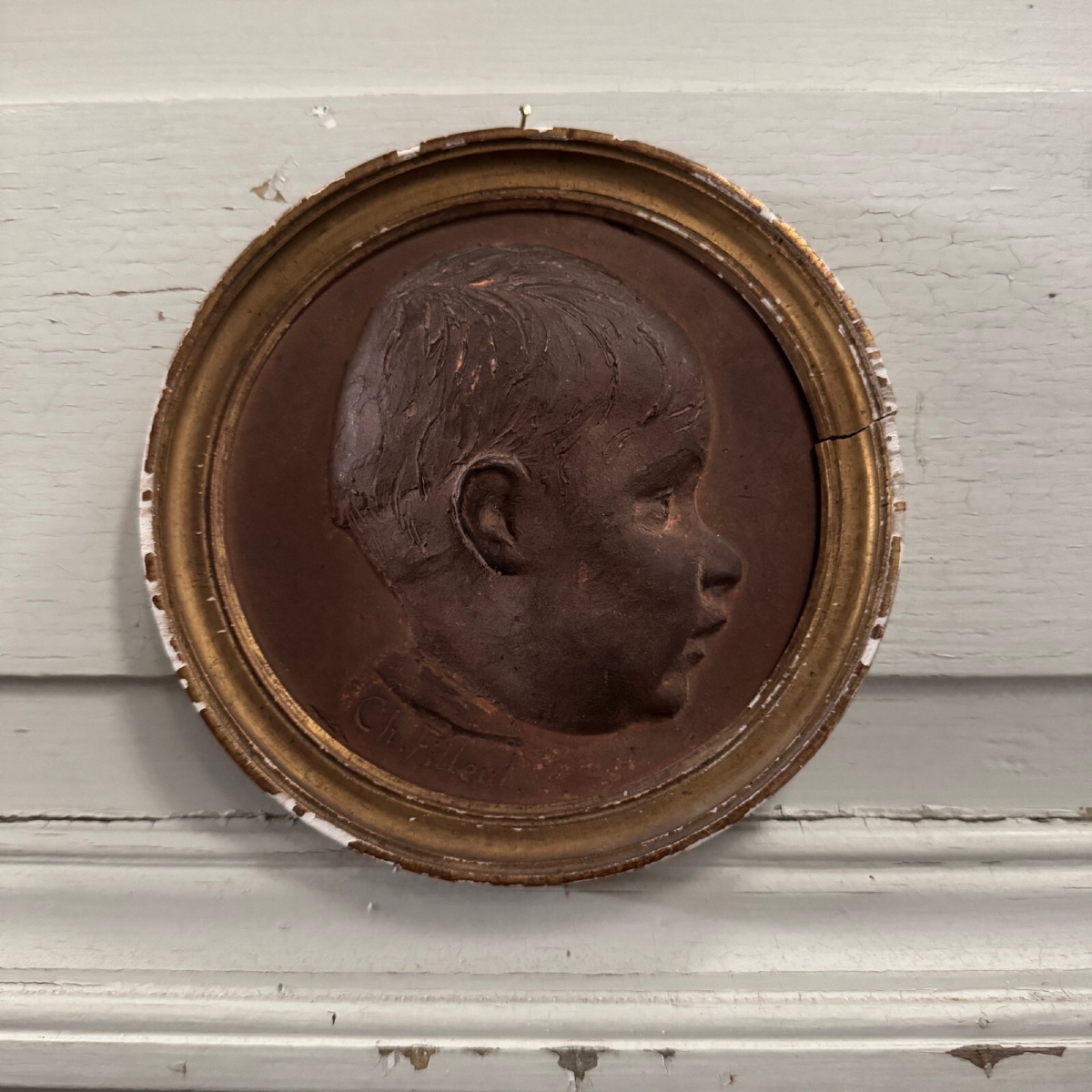 Terracotta Medallion By Charles Filleul, Profile Of A Young Boy, 20th Century
