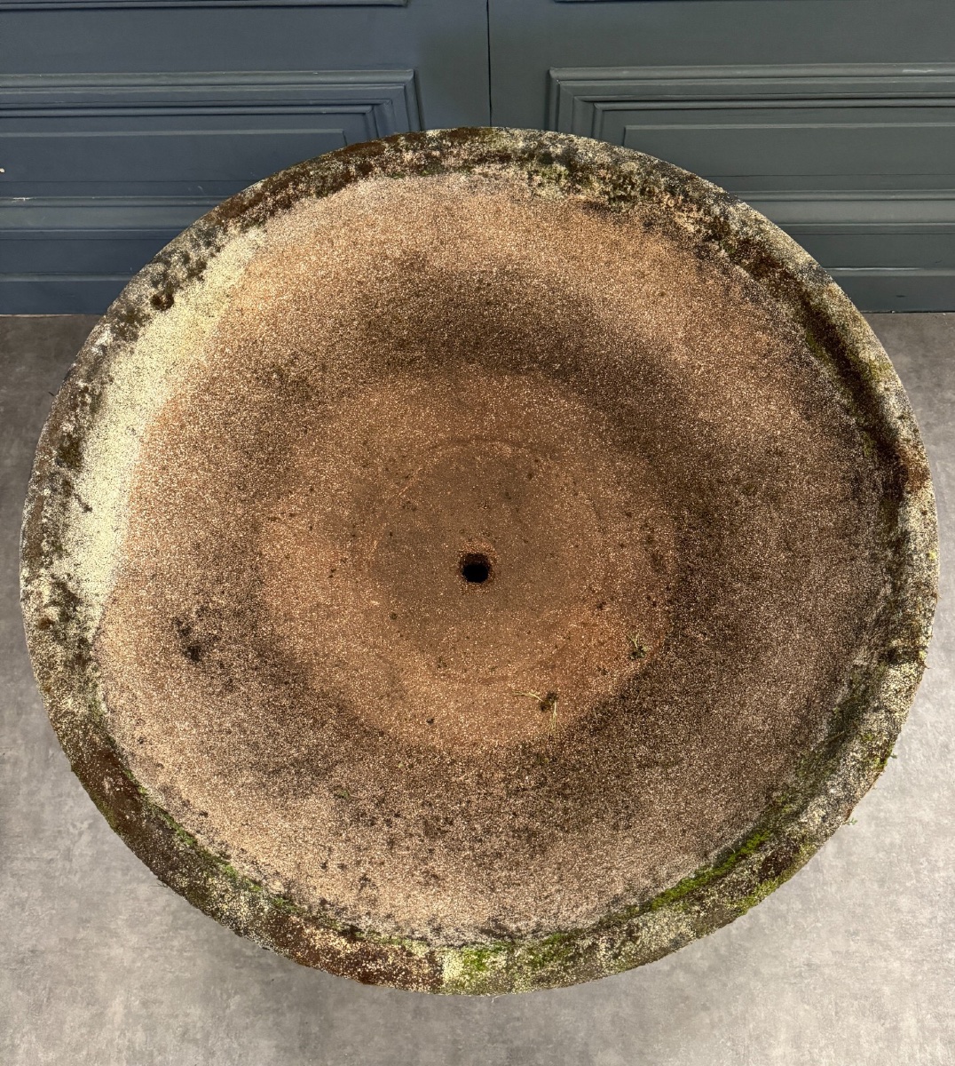Jardinière en ciment Diabolo par Willy Guhl XXe-photo-2