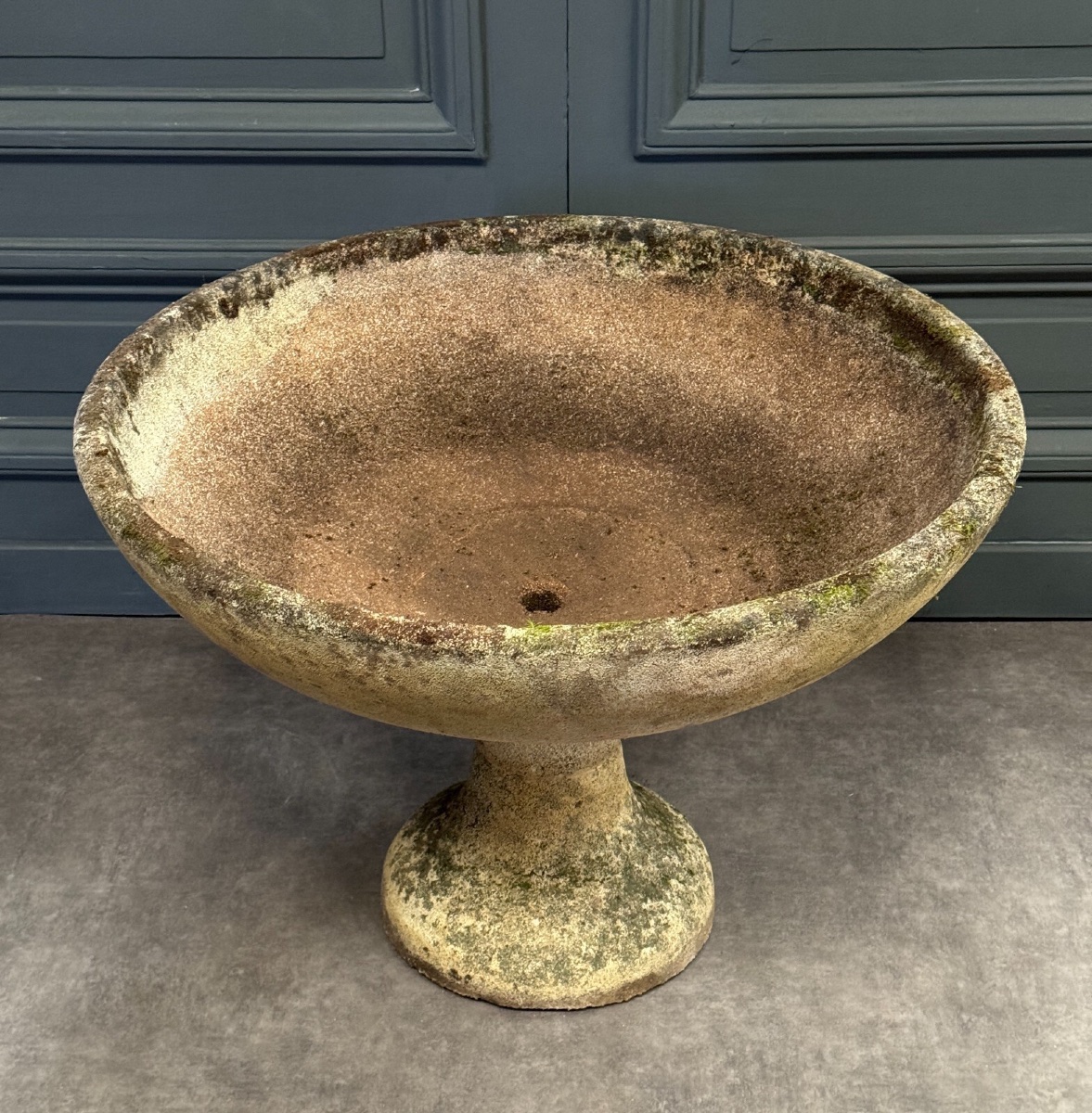 Jardinière en ciment Diabolo par Willy Guhl XXe-photo-3
