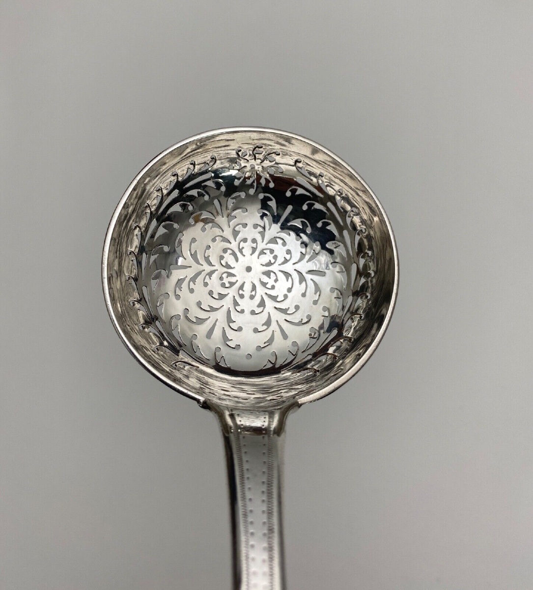 18th Century Silver Sprinkling Spoon, Farmers General, 93 Grams-photo-2