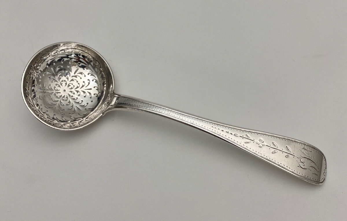 18th Century Silver Sprinkling Spoon, Farmers General, 93 Grams-photo-7