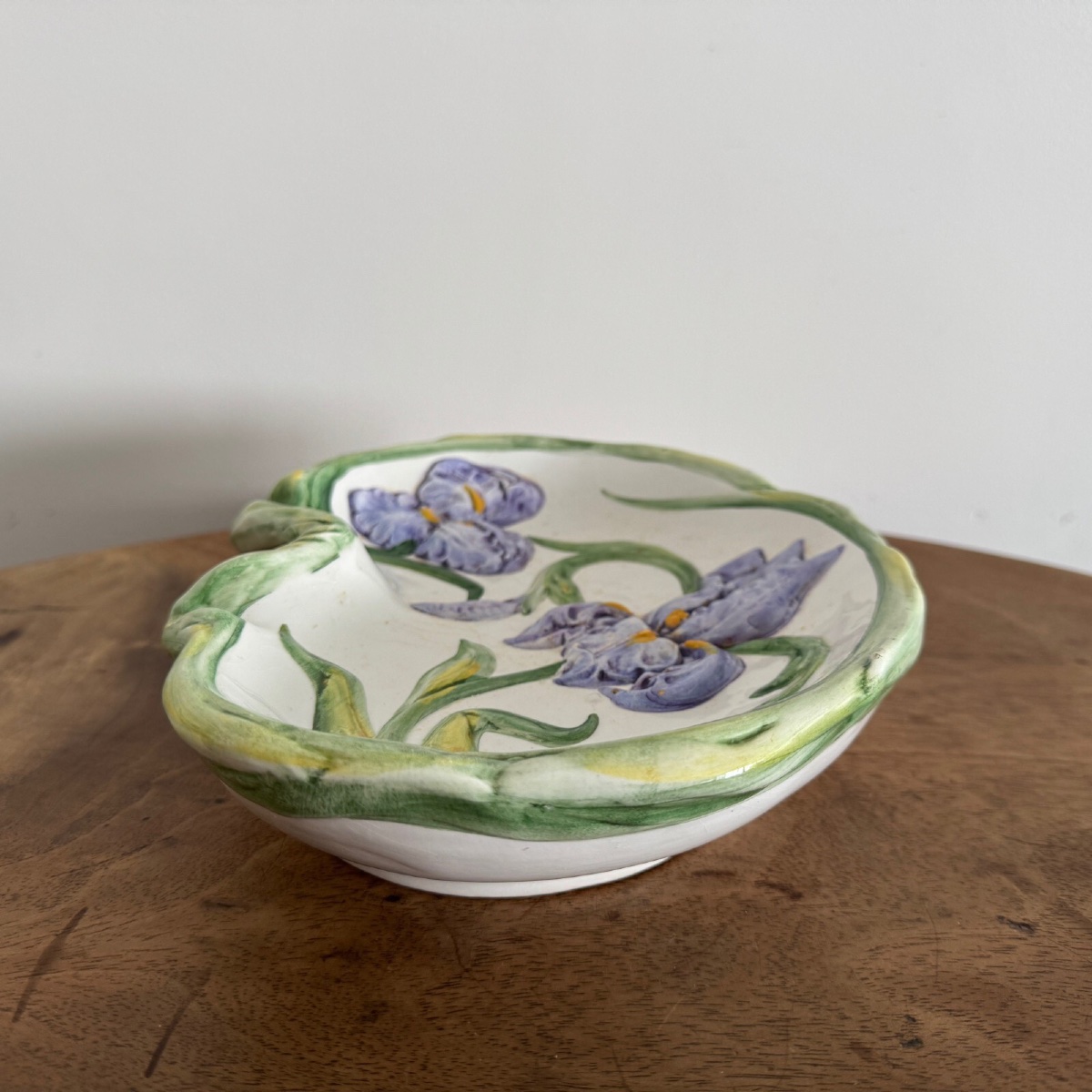 Capodimonte 20th Century Iris Cut Barbotine-photo-3