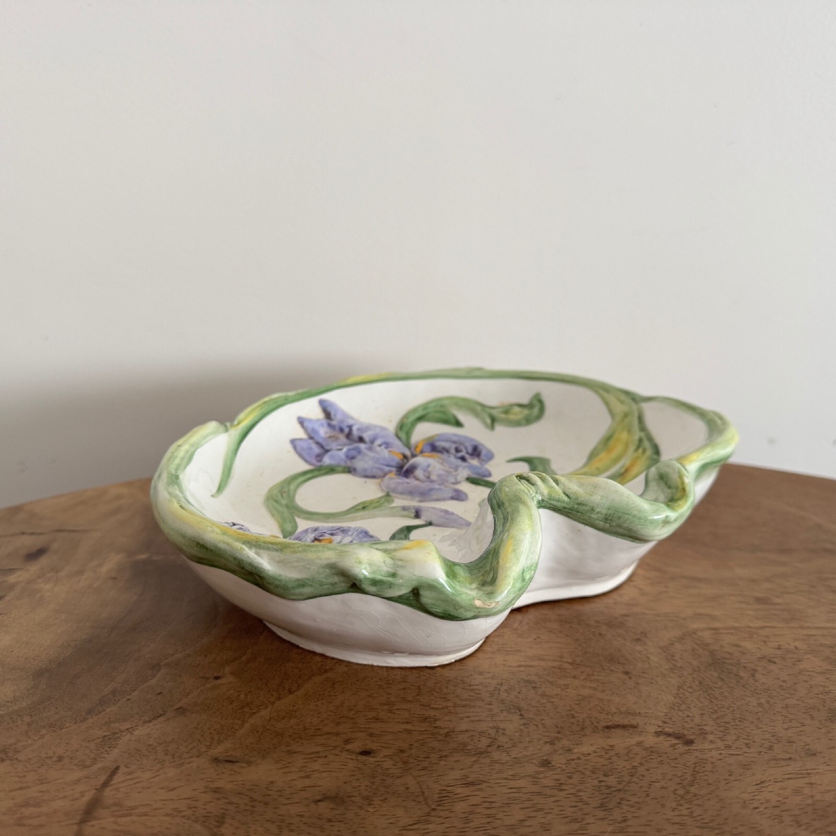 Capodimonte 20th Century Iris Cut Barbotine-photo-4