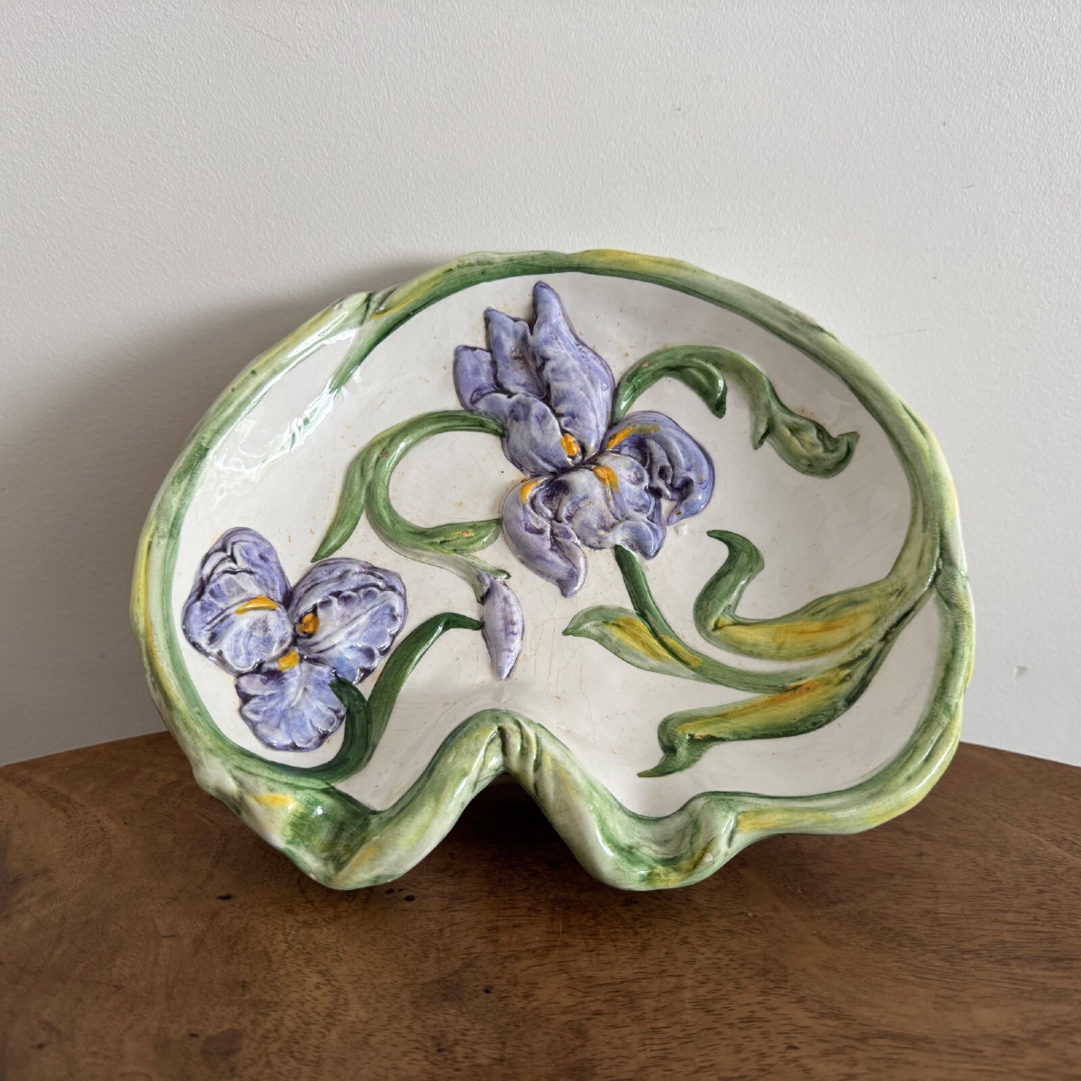 Capodimonte 20th Century Iris Cut Barbotine