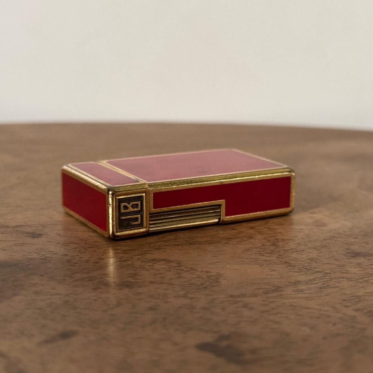 Briquet Dupont en laque rouge monogramme JB Paris made in France-photo-2