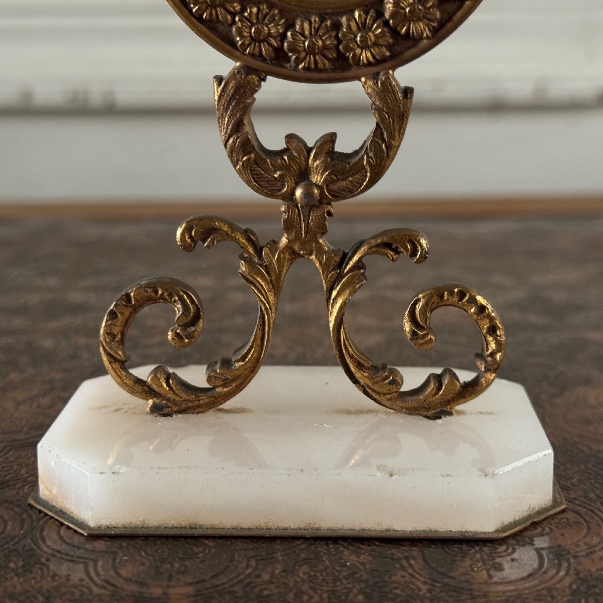Reliquaire en bronze XVIIIe sur socle en marbre-photo-5
