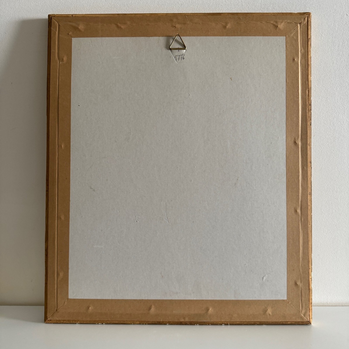 Aquarelle sur papier XIXe représentant un troubadour dans un cadre doré-photo-3