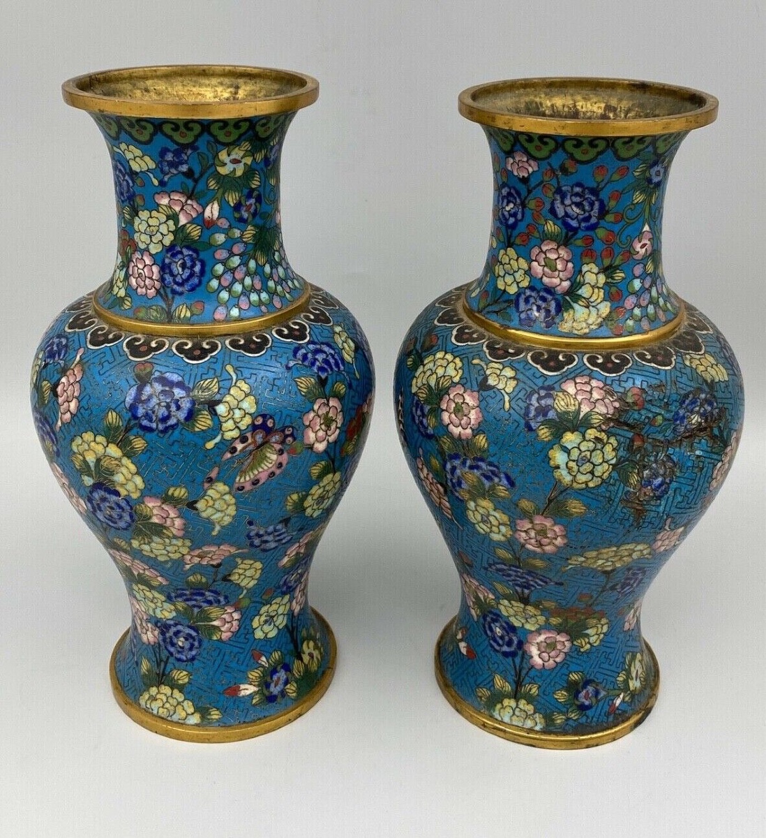 Pair Of 19th Century Chinese Cloisonné Vases With Floral Decoration