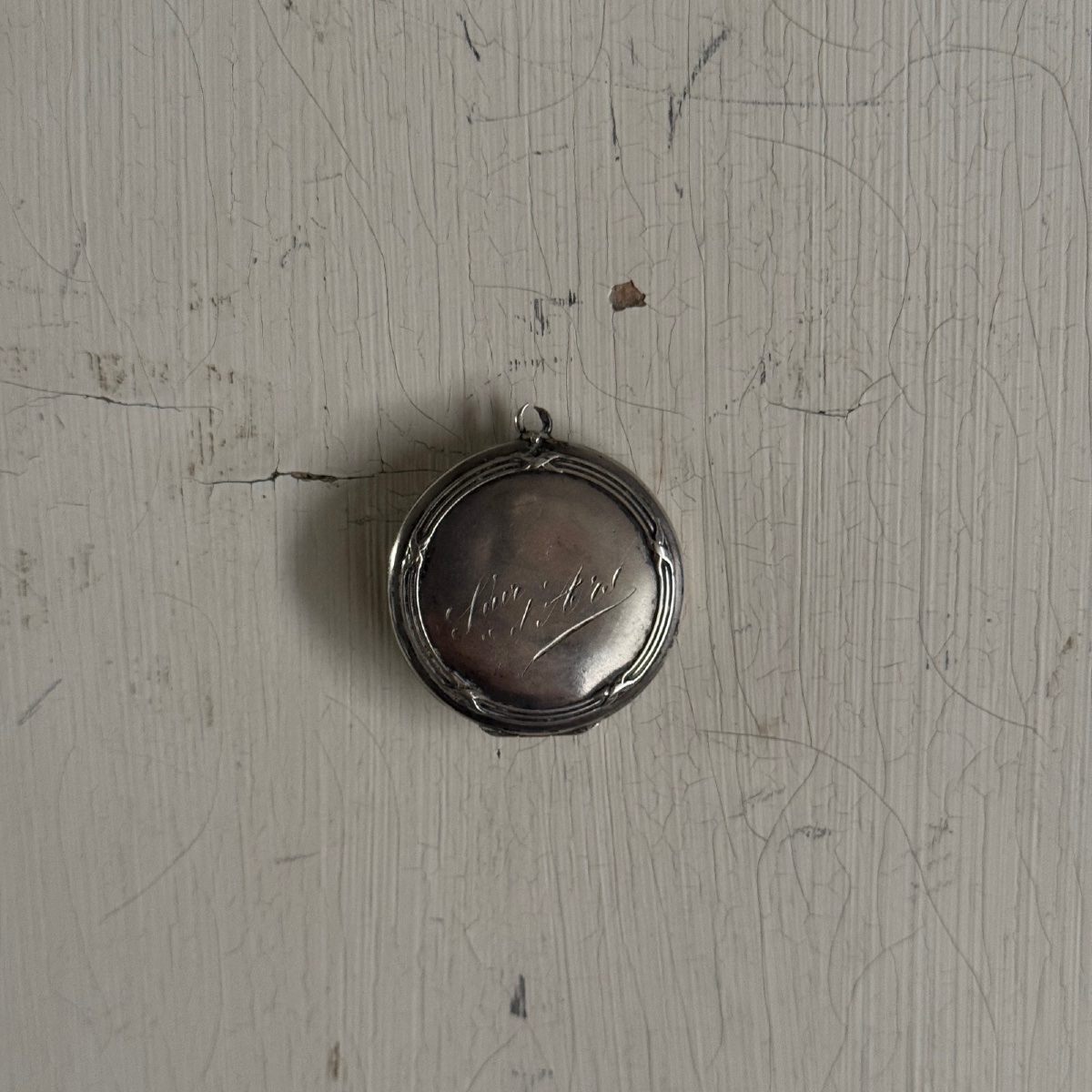 Reliquaire portatif en argent double face de saint Jean-Marie Vianney-photo-3