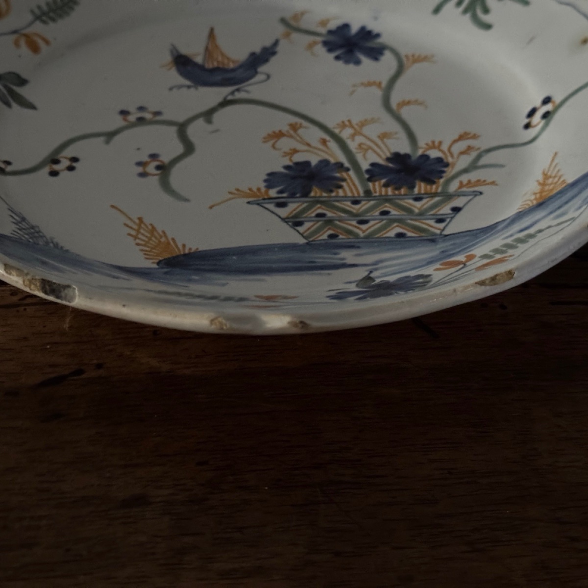 18th Century La Rochelle Earthenware Plate With Basket And Bird Decoration-photo-3
