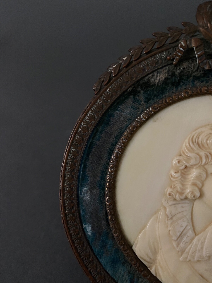 Medallion Of The King Of Rome Napoleon II After Isabey Carved In The Mass-photo-8