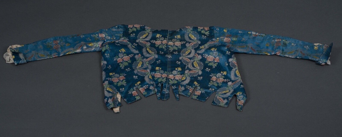 17th Or 18th Century Bolero Jacket With Hand-embroidered Floral And Lace Decoration-photo-1
