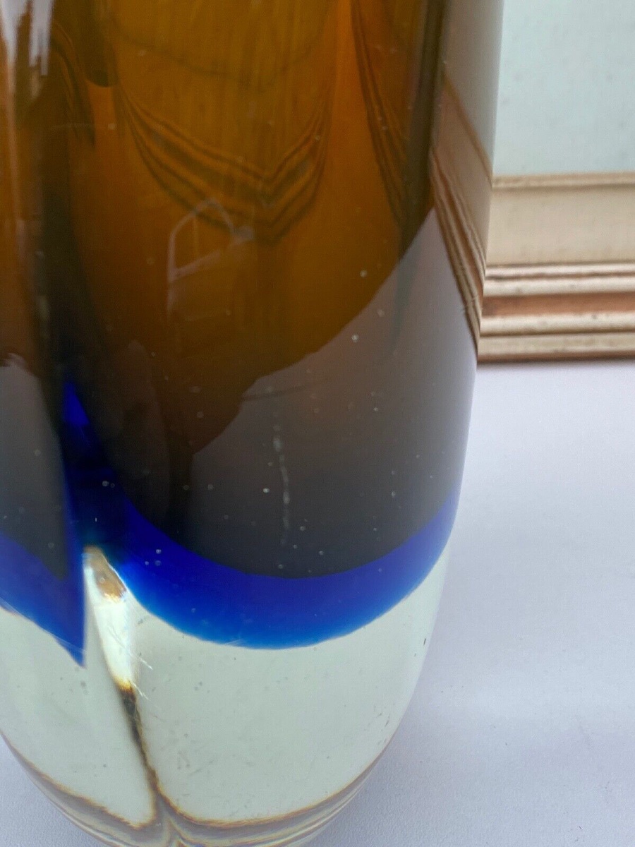 Vase Murano années 60 forme libre fond rouge et bleu 6 kilos-photo-1