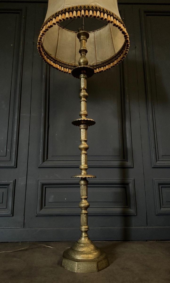 Oriental Brass Floor Lamp From The Early 20th Century-photo-2
