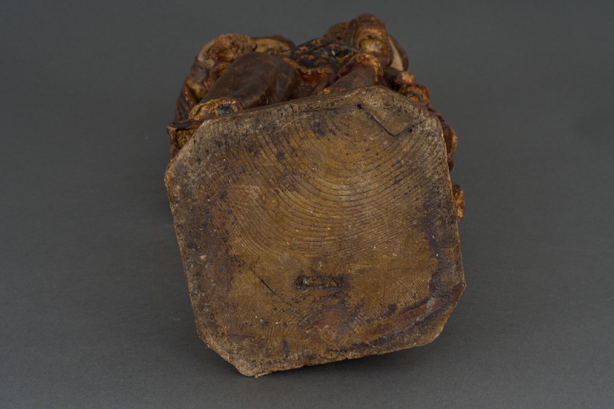 Vierge à l'Enfant en bois sculpté polychrome fin XVIIIe grande taille-photo-7