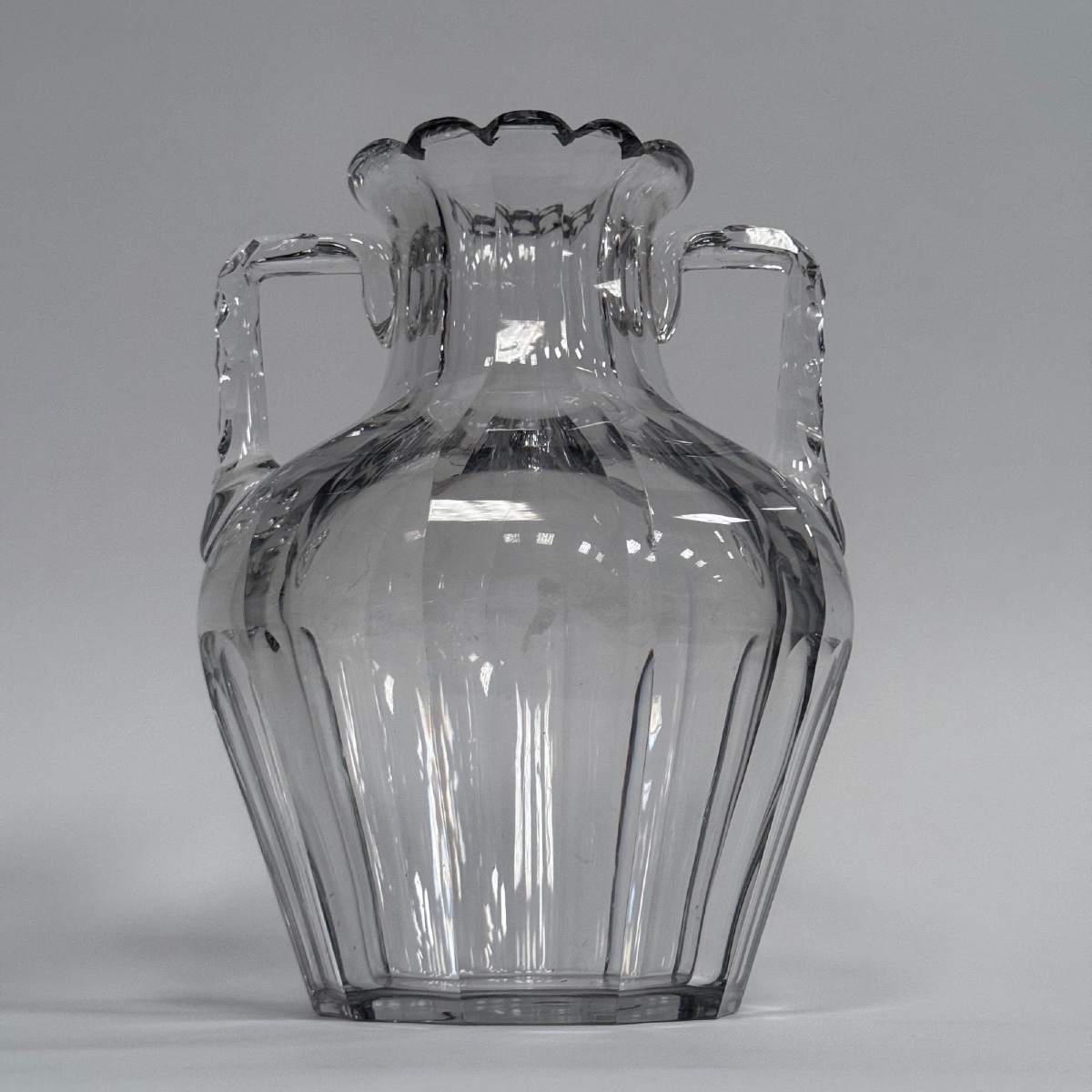 Vase en cristal avec anses Baccarat XIXe pans coupés-photo-7