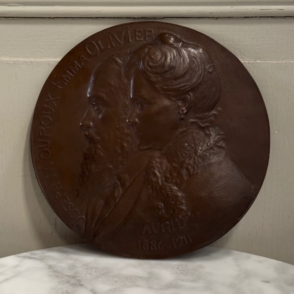 Bronze Medallion By Melanie Mouroux 2 Profiles-photo-3