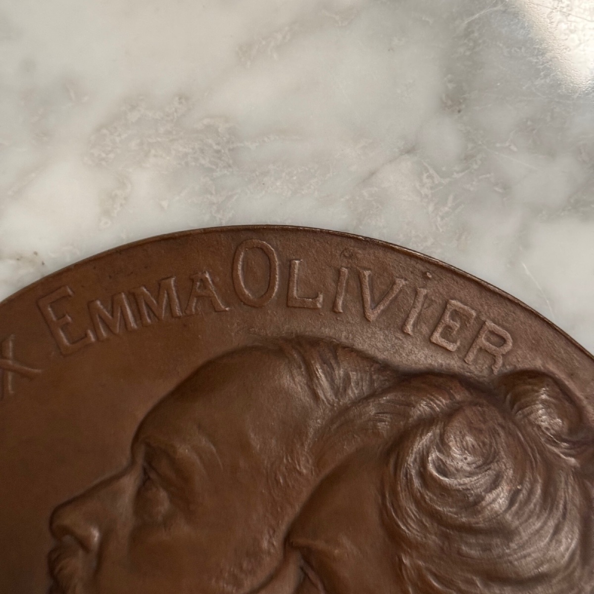 Bronze Medallion By Melanie Mouroux 2 Profiles-photo-5