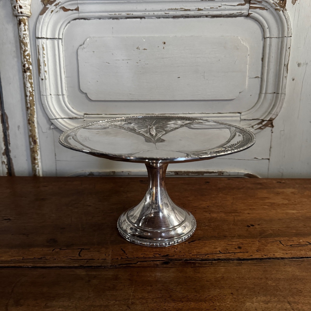 Coupe Art Nouveau sur pied douche décor de papillons par RameLPa-photo-4
