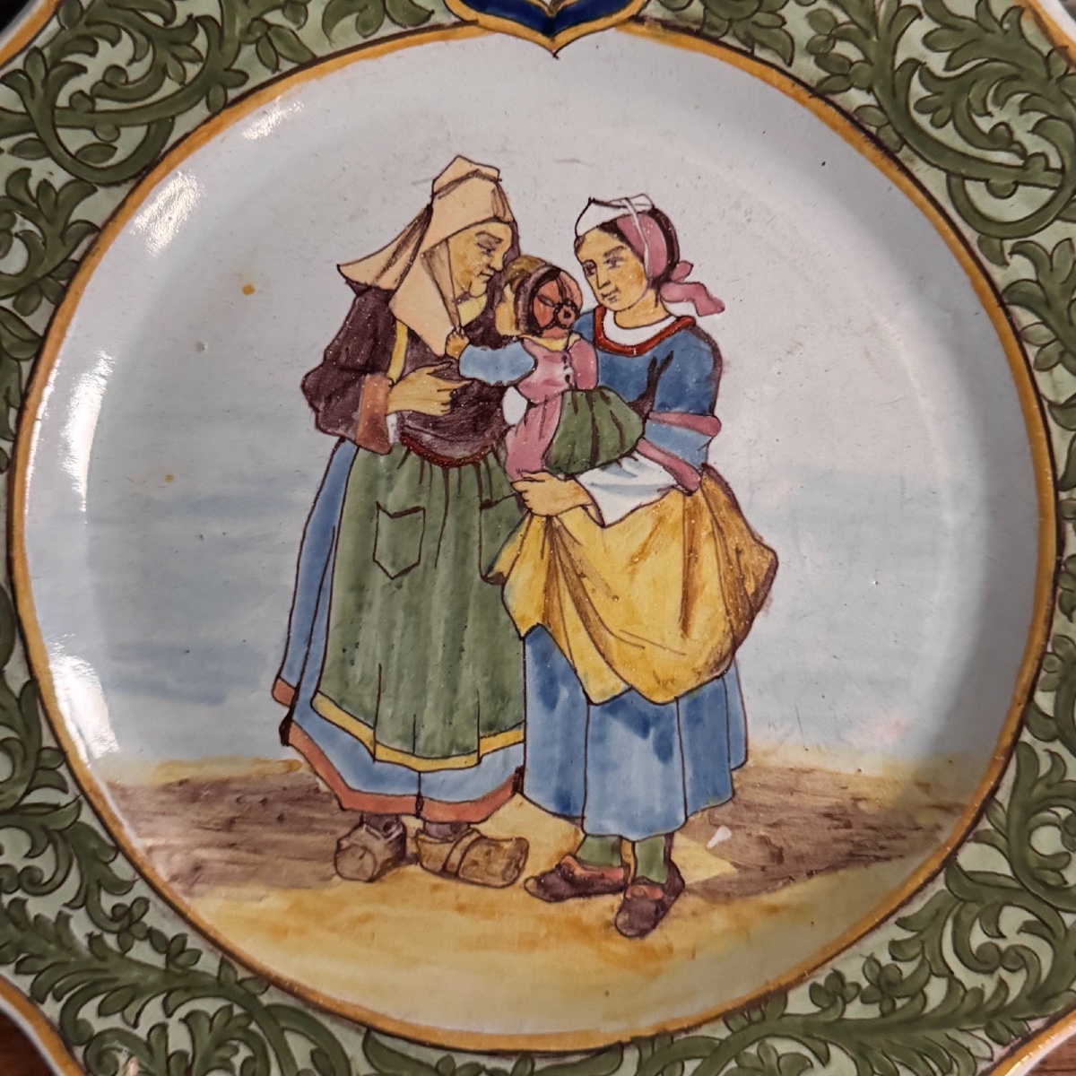 Assiette festonnée Porquier-Beau décor Rosporden et Pont-l'Abbé-photo-3