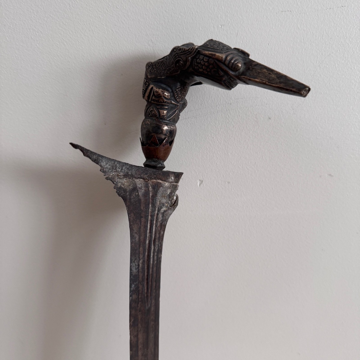 Antique Indonesian Kriss With Scabbard And Decorative Handle, Early 20th Century-photo-6