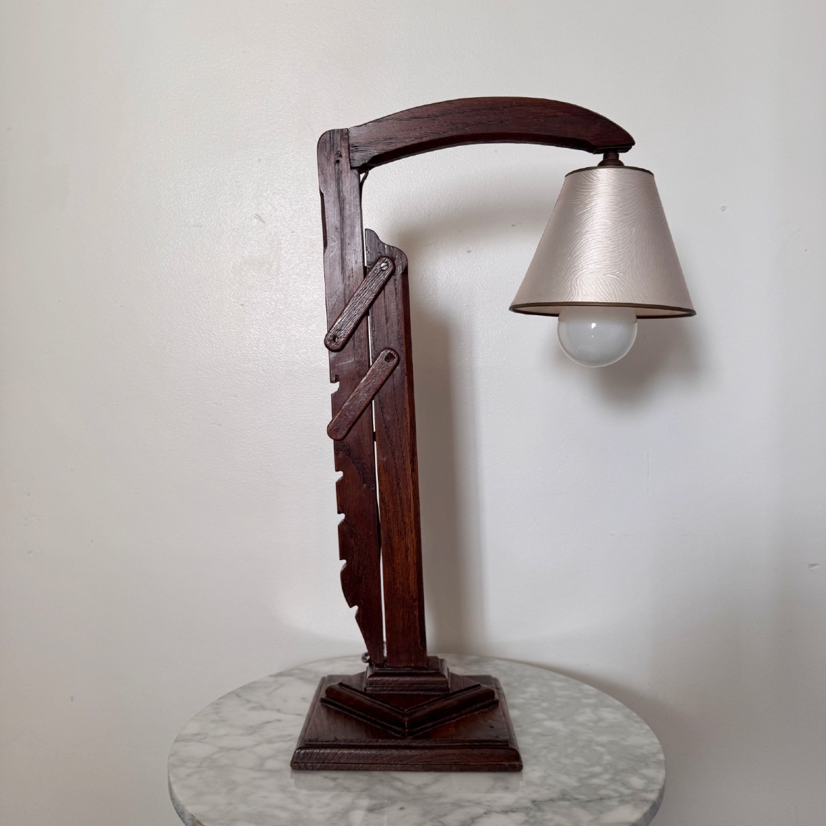 Lampe brutaliste à système en bois réglable avec abat-jour 1950-photo-4