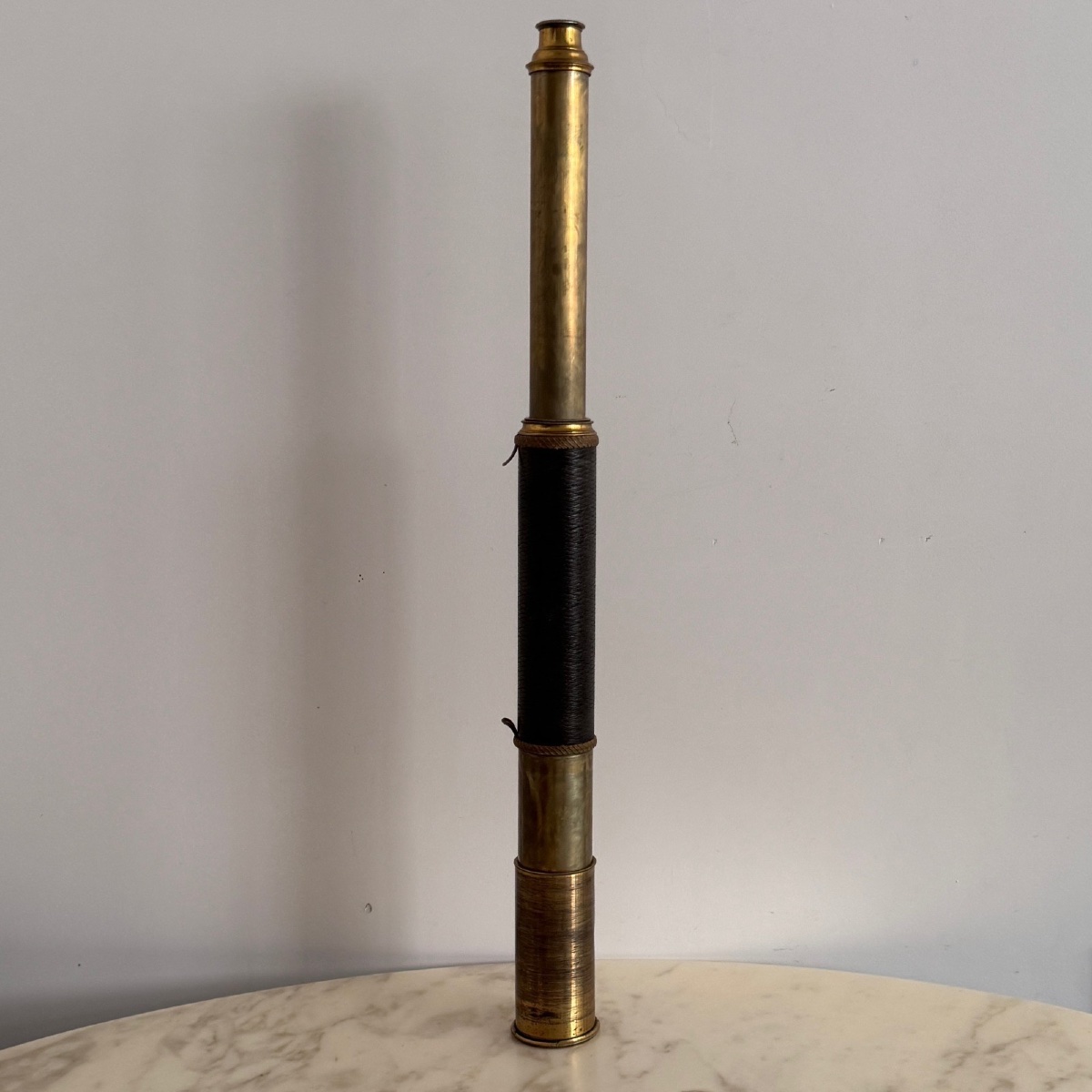 19th Century Marine Spyglass In Leather And Brass With Mahogany Case-photo-3