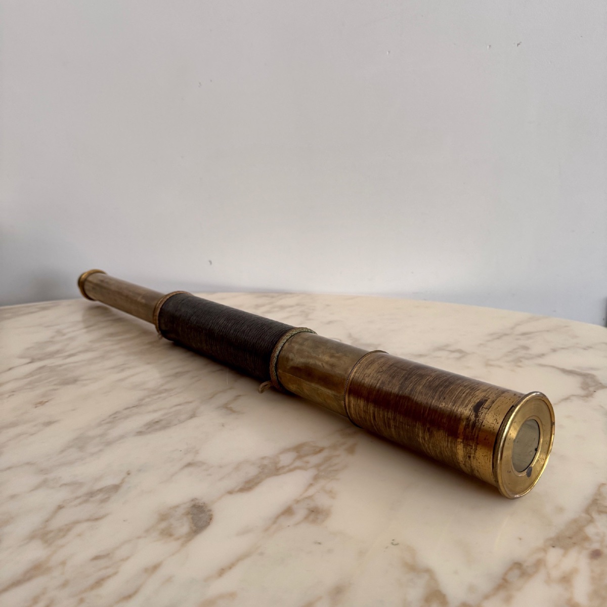 19th Century Marine Spyglass In Leather And Brass With Mahogany Case-photo-4