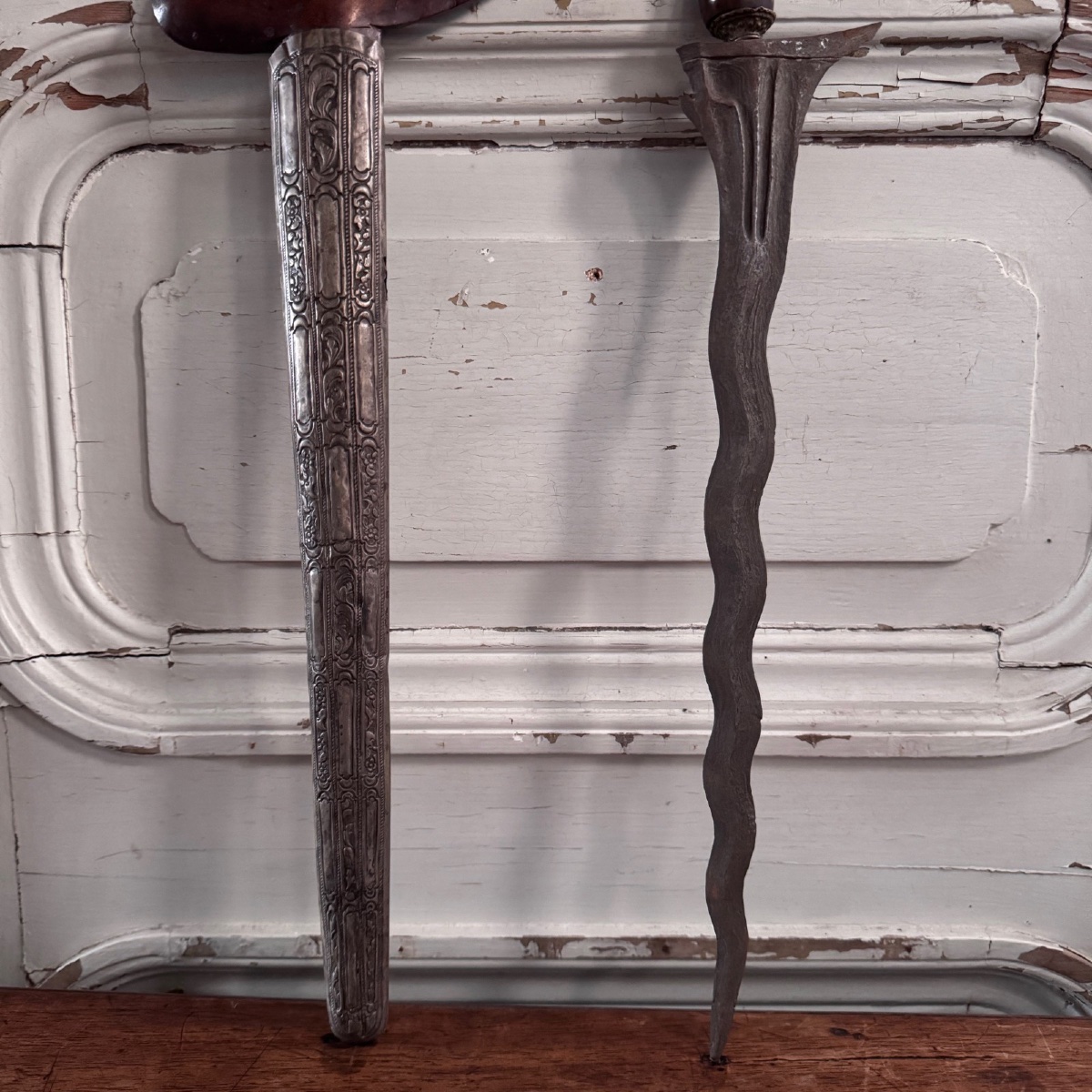 Indonesian Dagger Or Sword Kreiss Or Kriss With Ornate Scabbard-photo-2