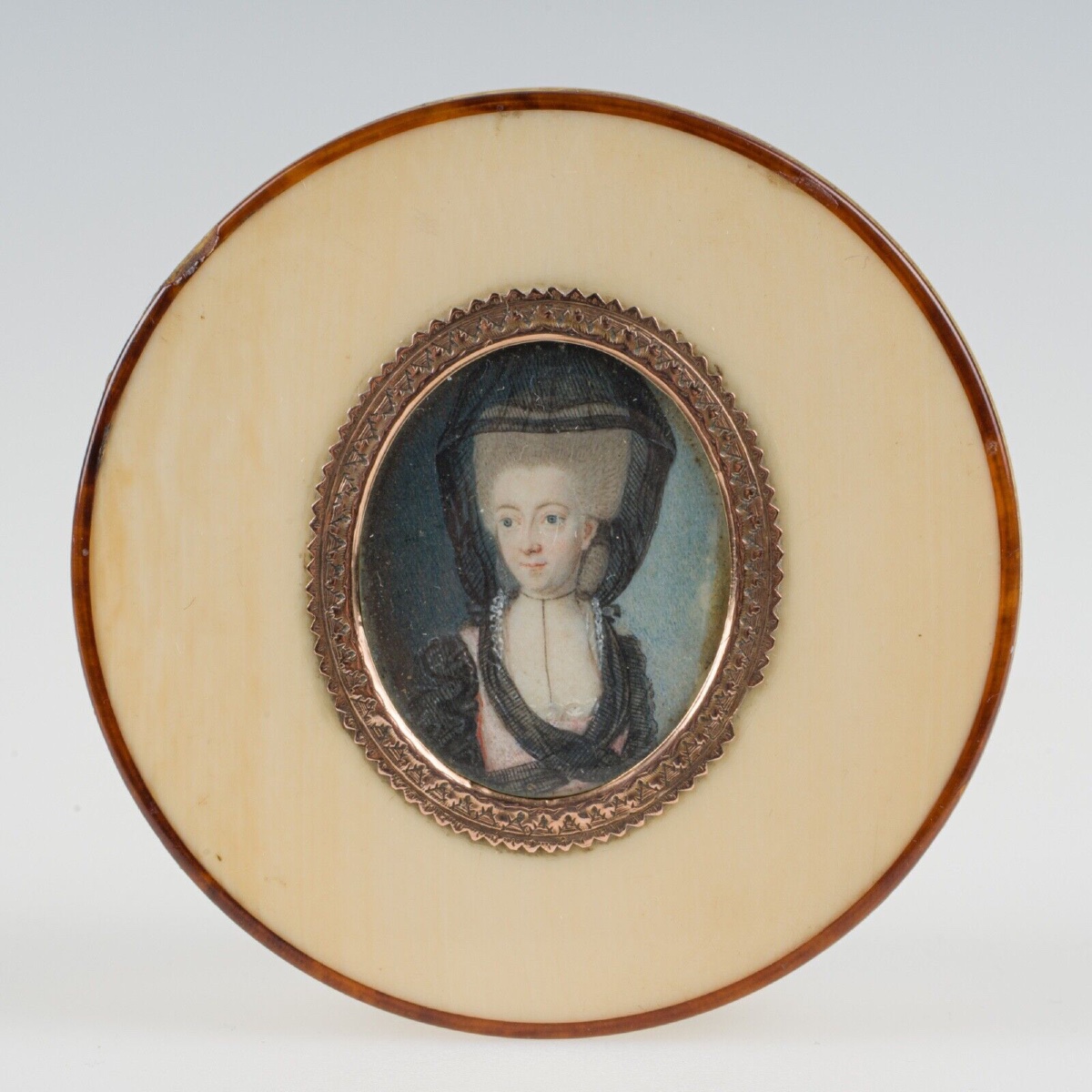 18th Century Ornamented Tortoiseshell Box With Miniature Decoration Of A Woman With A Headdress