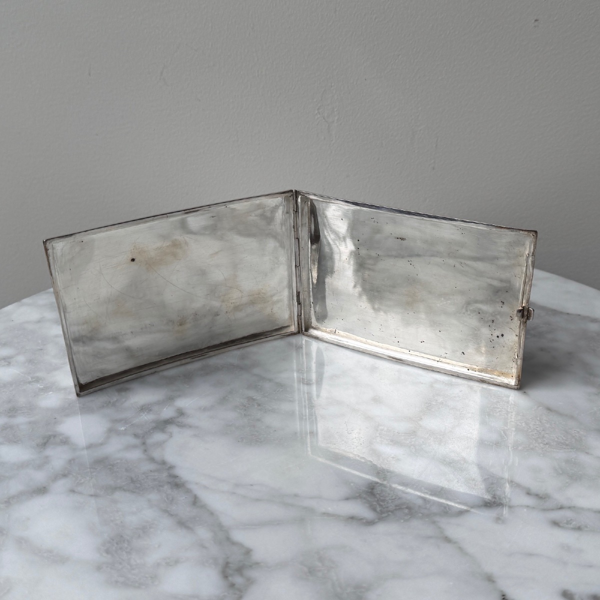 Indochina Southeast Asian Silver Cigarette Case With Dragon Decoration-photo-1