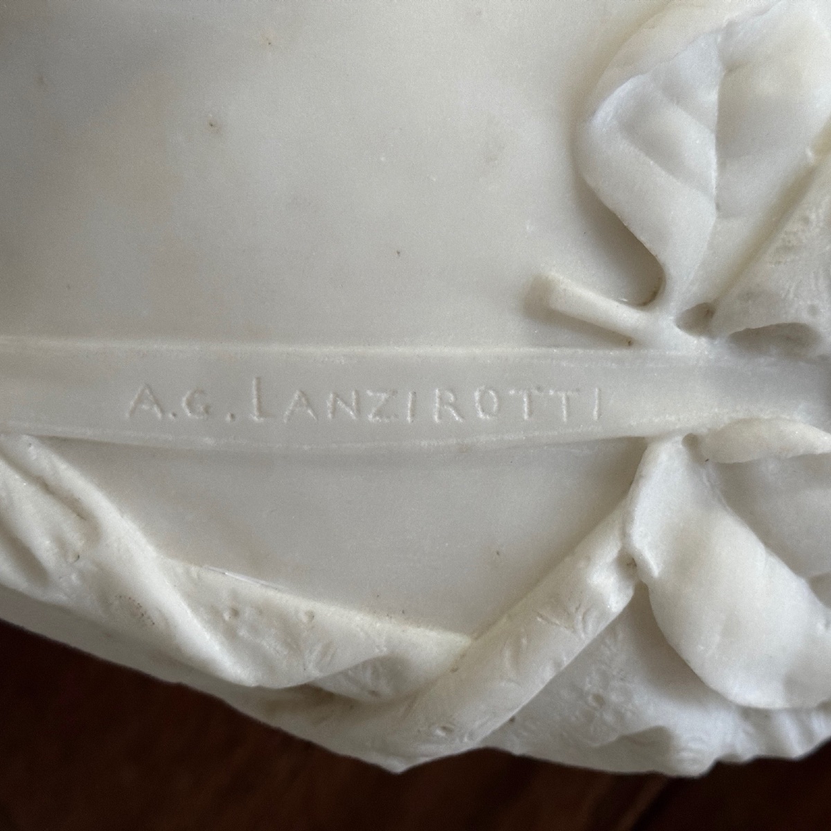 Buste en marbre par Antonio Giovanni Lanzirotti intitulé Le Lilas-photo-3