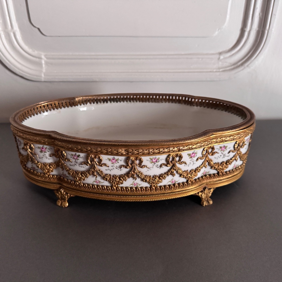Sèvres Porcelain Jardinière Mounted In Bronze, 19th Century, Louis XVI Style-photo-3