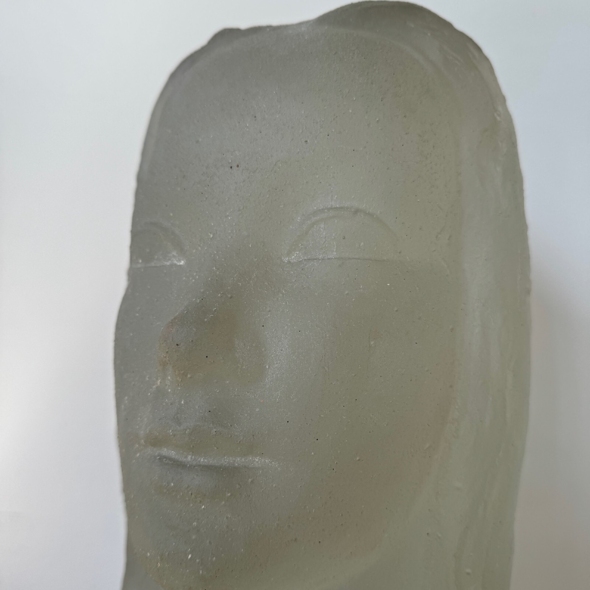 Sculpture par Lucien Lafaye visage féminin en verre moulé circa 1950-photo-7