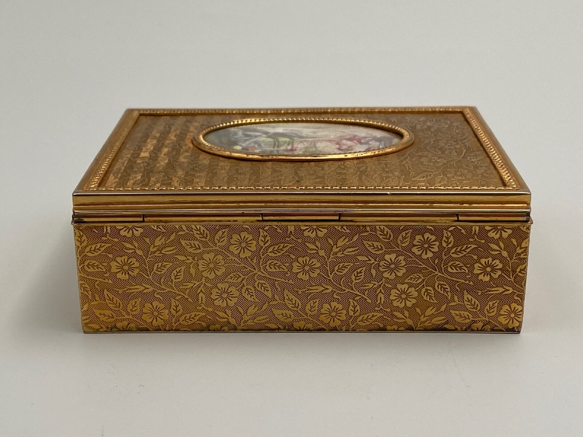Miniature Bronze Box Signed S. Guerou Or Gueron, Romantic Scene-photo-1