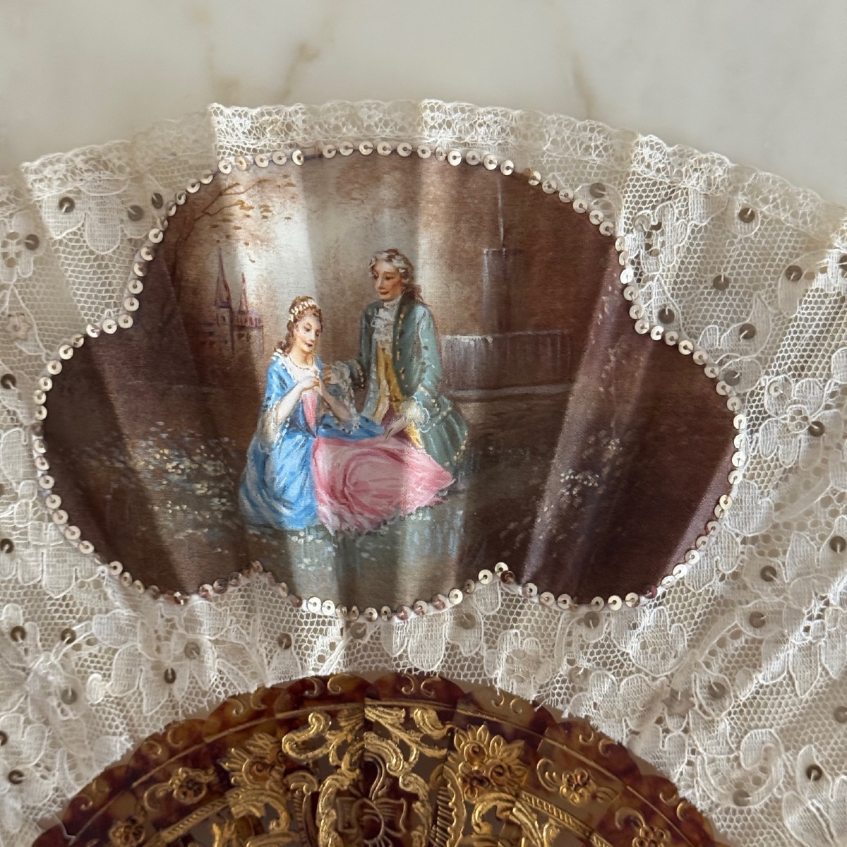 Éventail décor romantique peint dentelle-photo-2