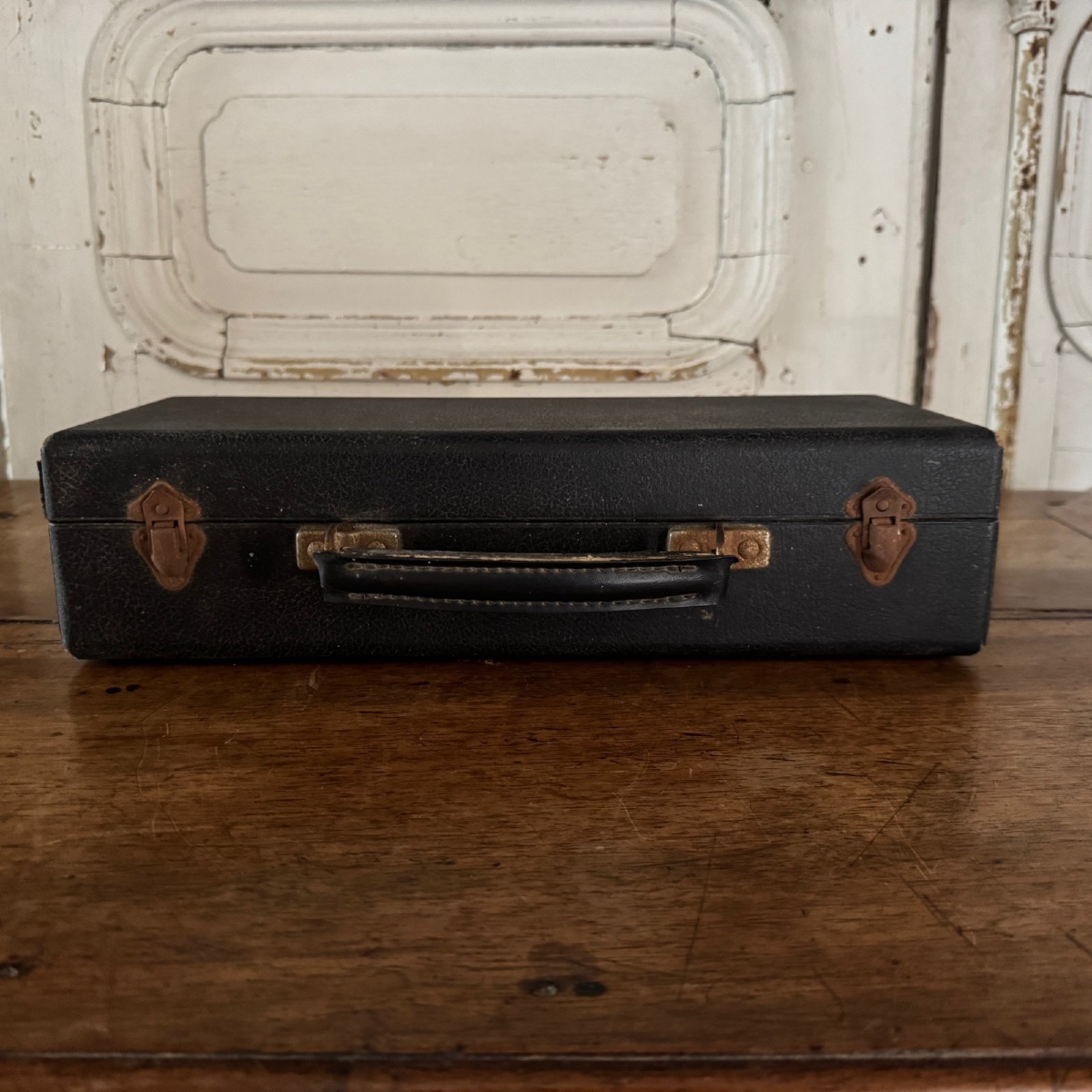 Clarinet In Its Malerne Paris Standard Case -photo-4