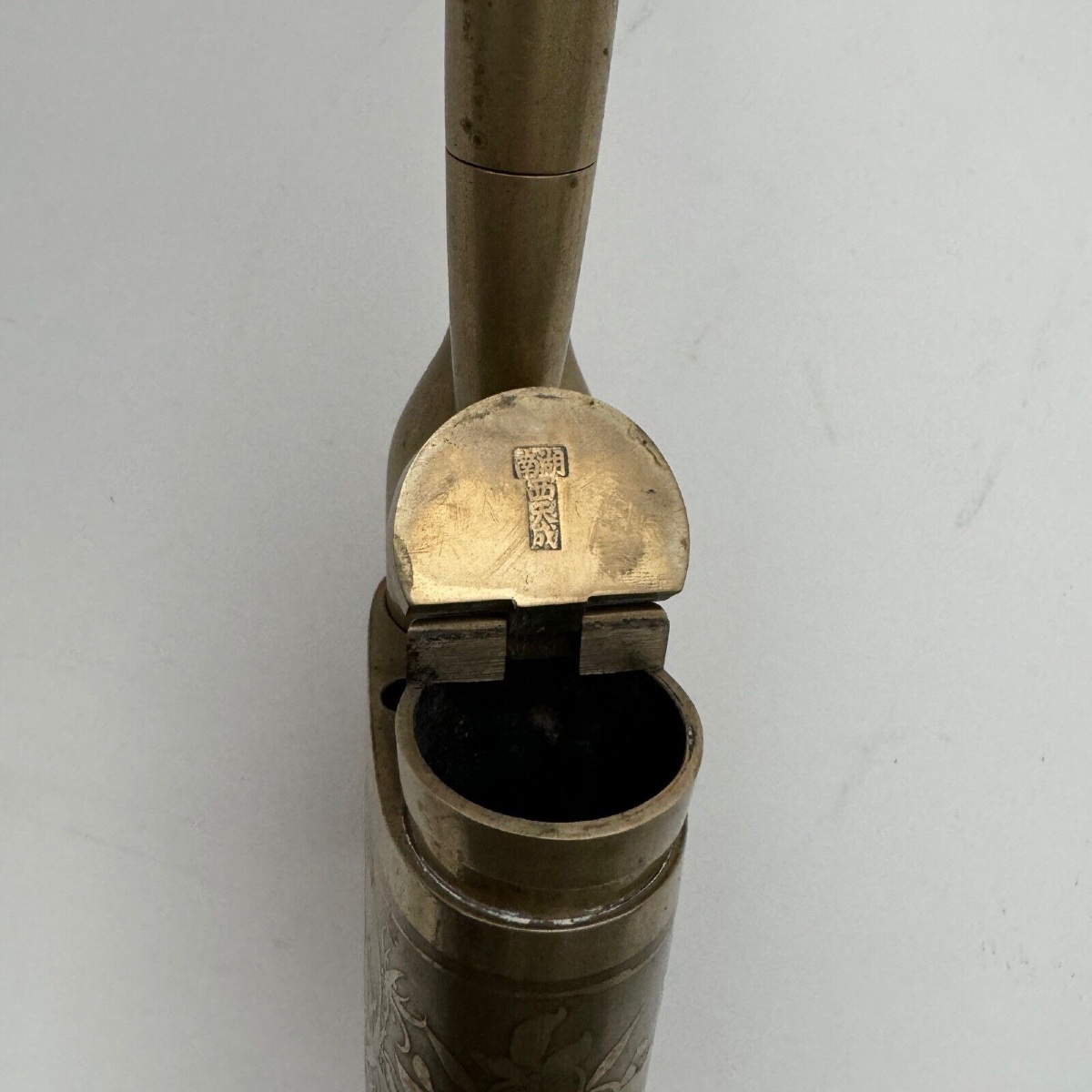 Pipe chinoise fin XIXe rehaussée de décors végétaux-photo-7