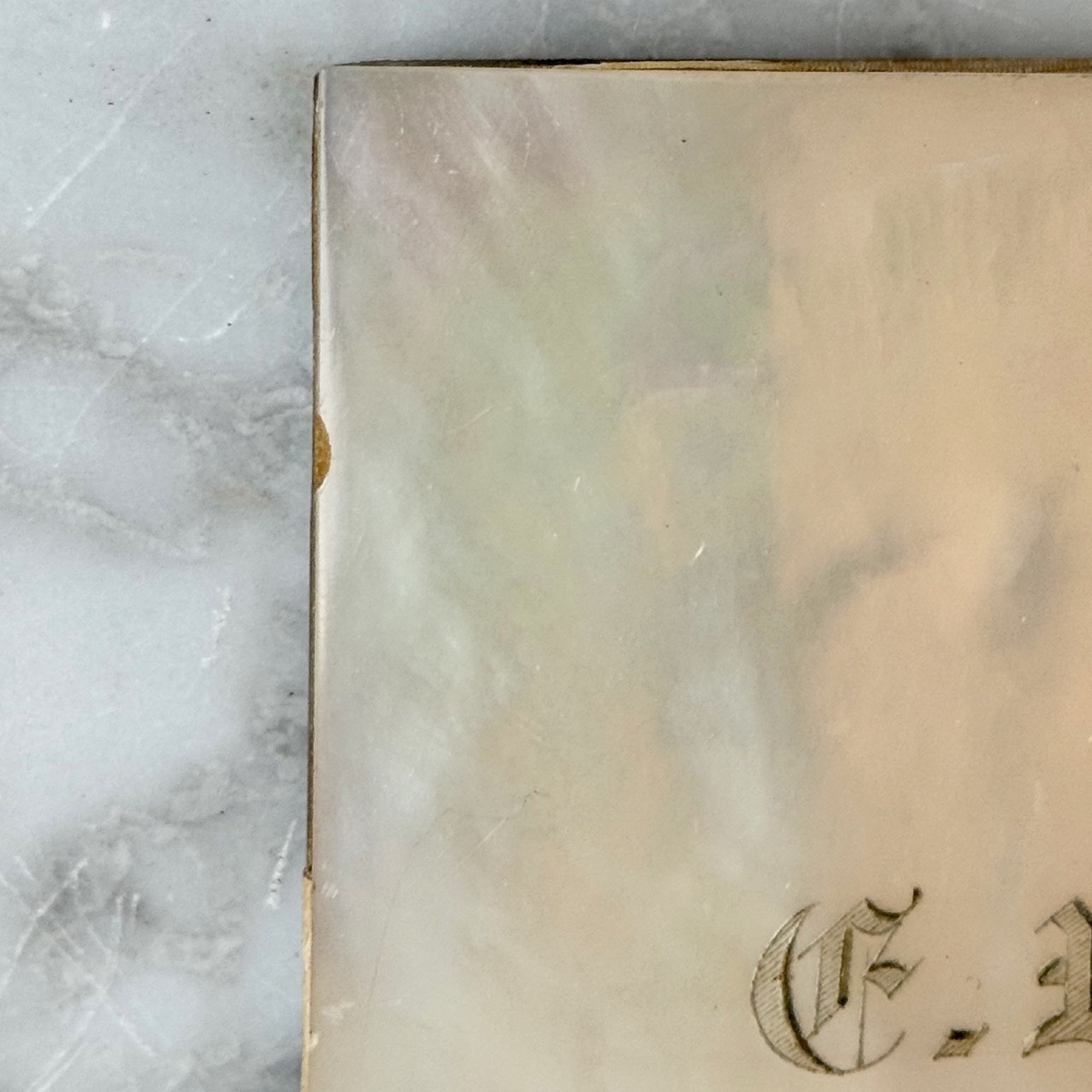 Carnet de bal monogrammé en nacre et marqueterie dans son coffret XIXe-photo-7